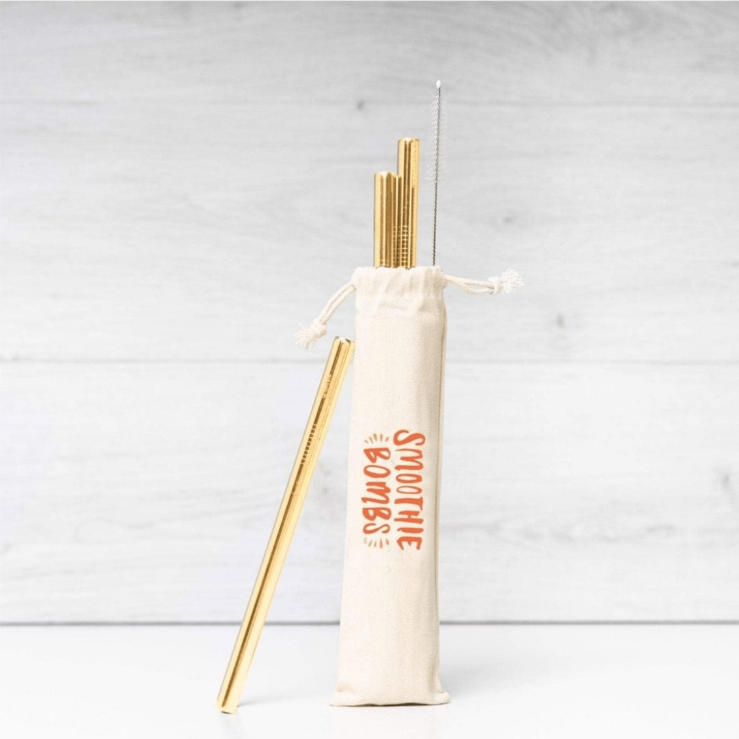 https://www.thesmoothiebombs.com/cdn/shop/files/the-smoothie-bombs-set-of-3-straws-gold-reusable-thick-smoothie-straw-set-37062917619887_1080x.png?v=1701411545